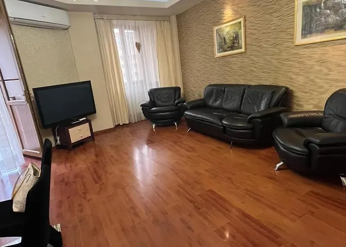 Екмалян Apartment Yerevan