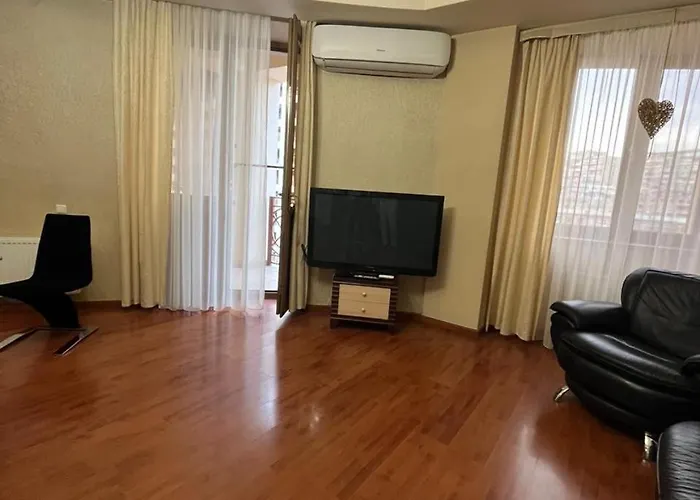 Екмалян Apartment Yerevan