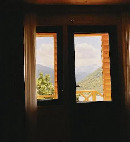 Andrias Wooden Hut Villa Mestia