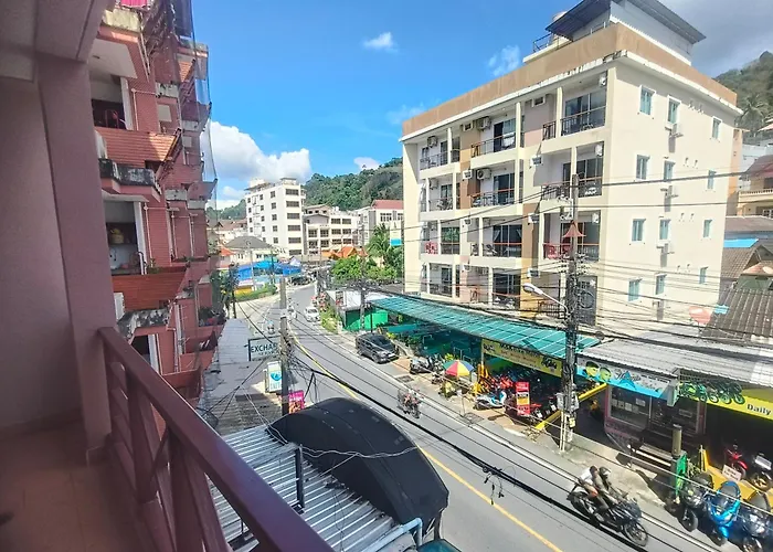 Bonanza Patong Hotel