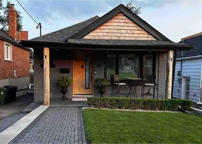 Lonborough Ave Upstairs Apartment Toronto