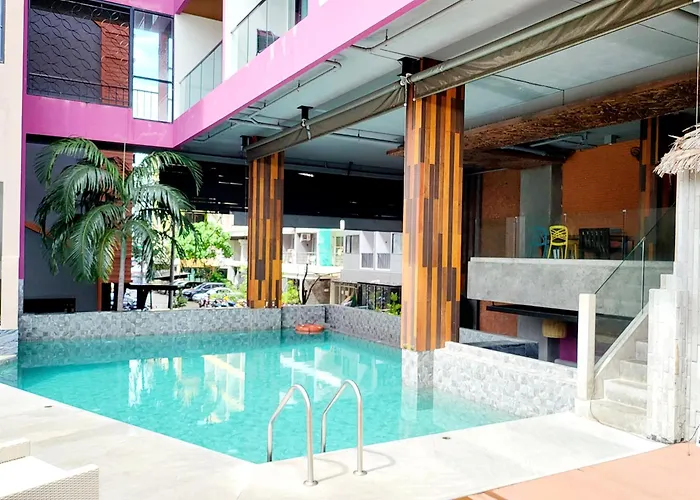 De Coze Hotel Patong