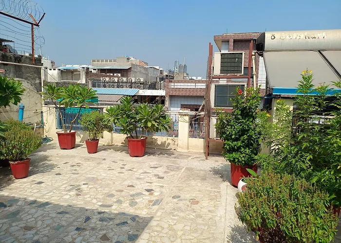 Hotel Majors Den New Delhi