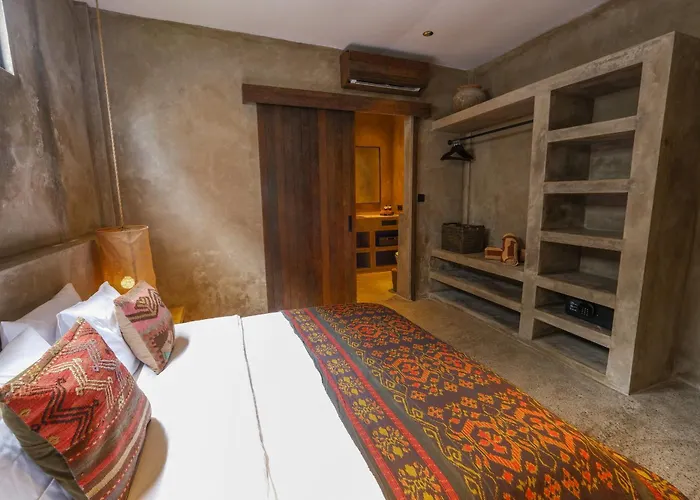 Casa Saje Your Tropical Retreat Canggu 