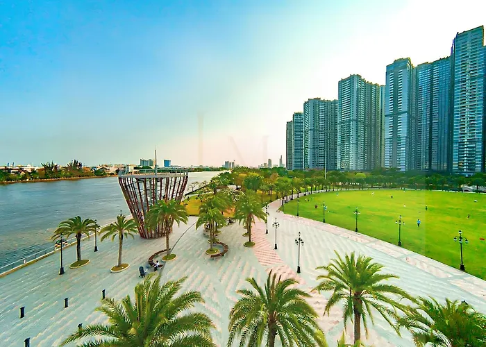 Landmark Luxury - Vinhomes Central Park Ho Chi Minh City