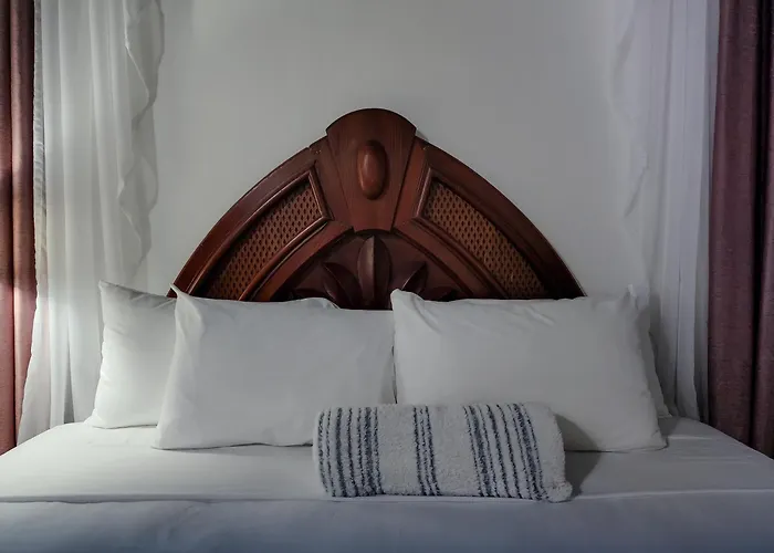 Sky Beach Hotel Hopewell