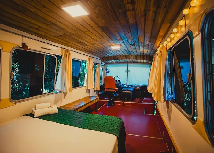 Hostel Da Vila Ilhabela