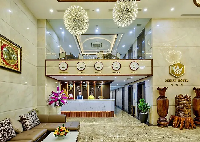 Merry Hotel Danang