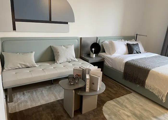 Mag 960 Stylish Luxury Apartment 6 Minutes To Burj Khalifa With Complimentary Guest Welcome Pack Dubai
