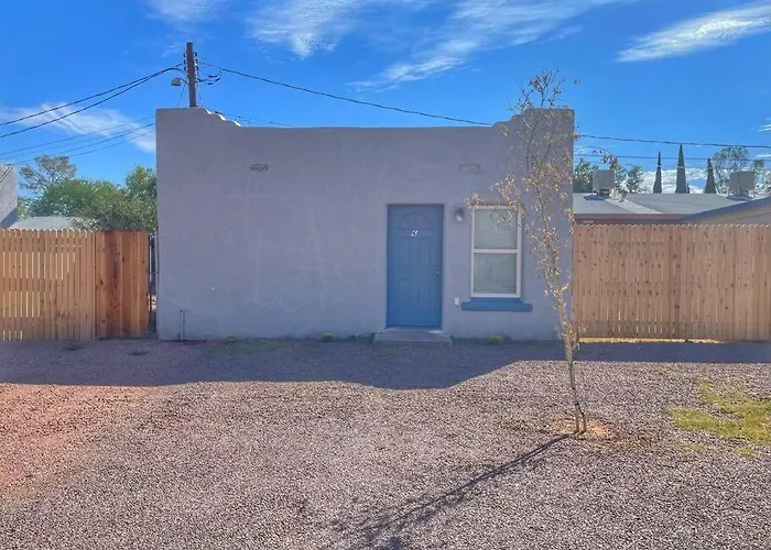 Cozy Casita Near U Of A And Umc Villa Tucson