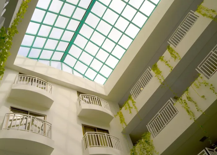 Holiday Resort & Spa Guam Tumon