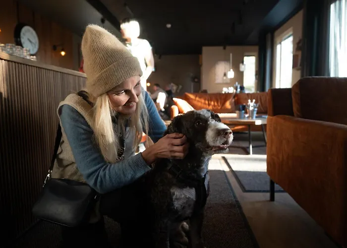 Haltia Lake Lodge Nature Boutique Hotel & Glamping Espoo