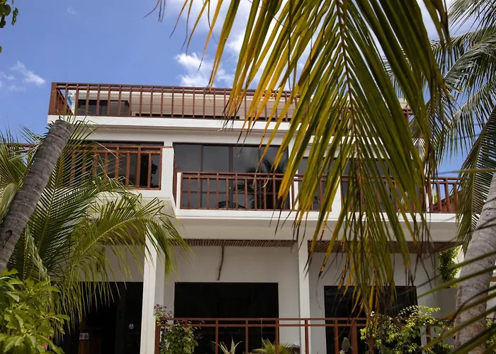 Kudhi Boli Beach House Thulusdhoo