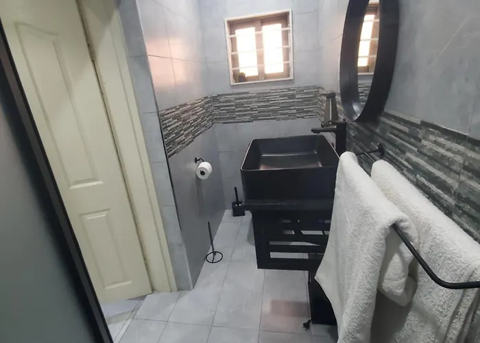 Lovely 1 Bedroom Self Catering Apartment Lusaka