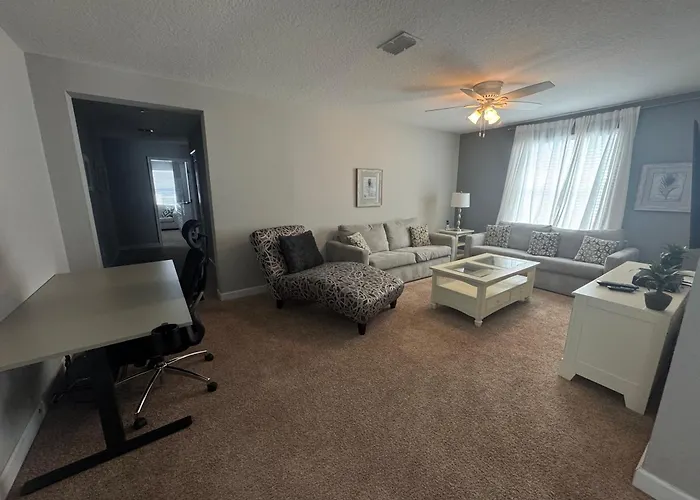 6 Bedroom 5 Bathroom Storey Lake 4770Kc Kissimmee