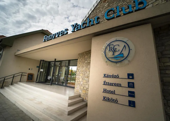 Fenyves Yacht Club Superior Hotel Balatonfenyves