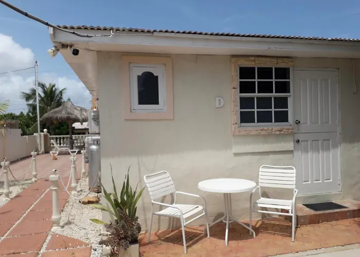 Maria Mulata Apartments Noord