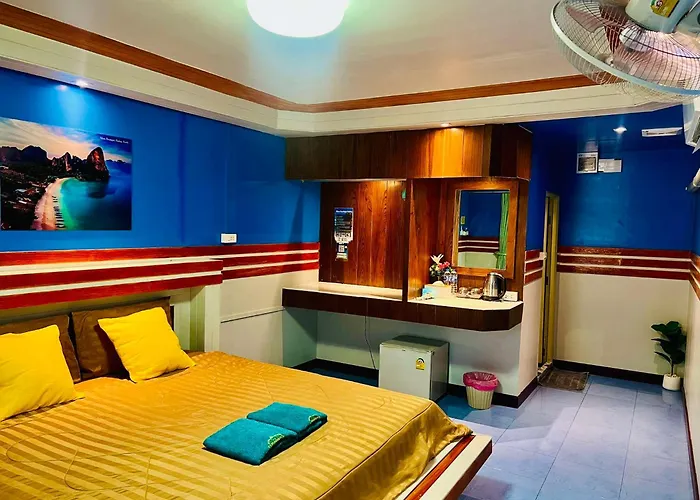 Mom Boutique Railay Hotel