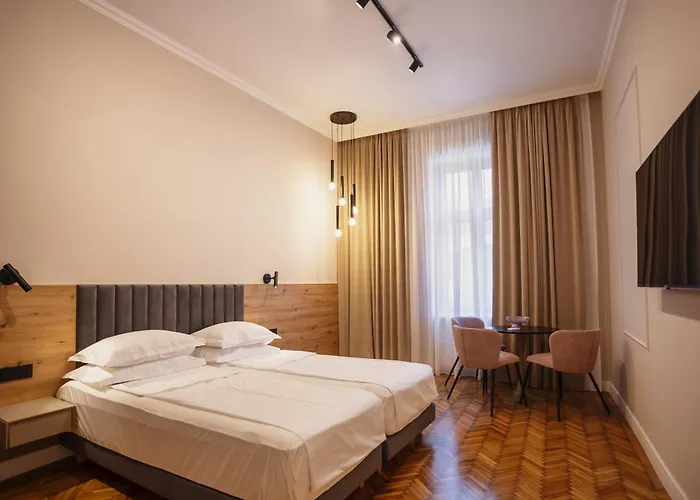 Bloom Downtown Suites Cluj-Napoca