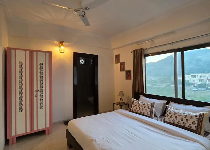 Ghar Rj27 - A Hill View Homestay In Udaipur