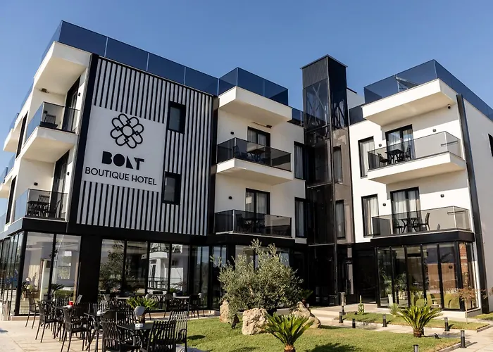 Bolt Boutique Hotel Lezhe
