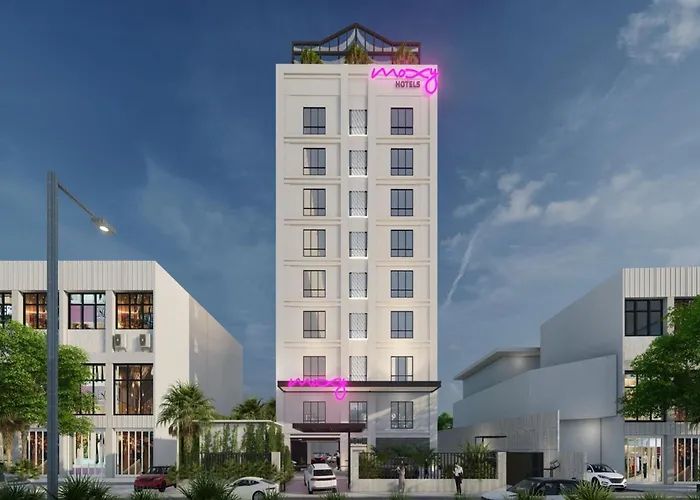 Moxy Solo Hotel