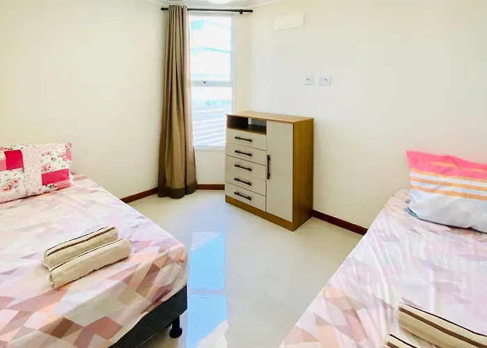 Apto Novo, Moderno E Arejado Com Varanda E Vista Livre Guarapari