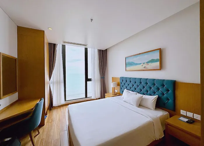 Seashore Hotel & Apartment Danang