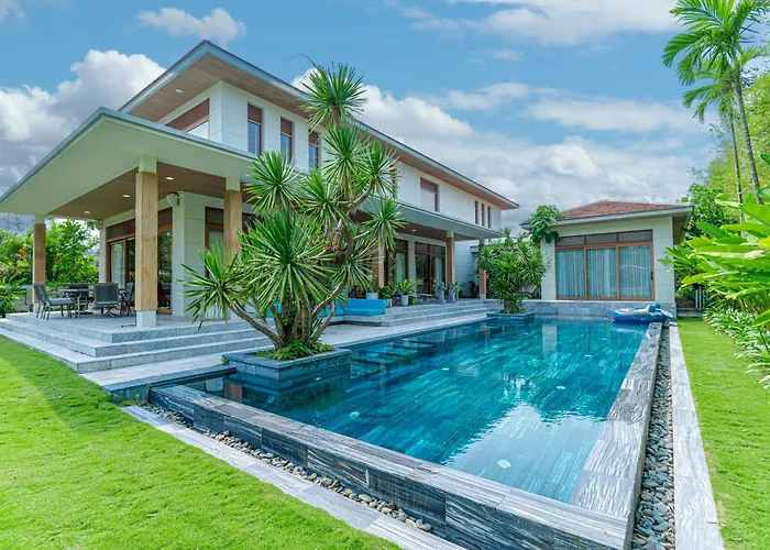 Beachside Paradise Resort Danang