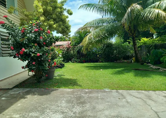 Chambres Chez Maeva, Bord De Mer Prive Uturoa