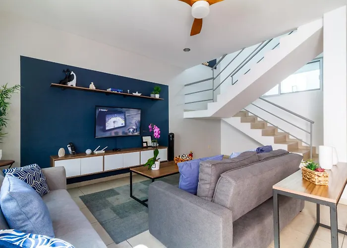 Casa Azul Turquesa Excelente Ubicacion Facturamos Villa Guadalajara