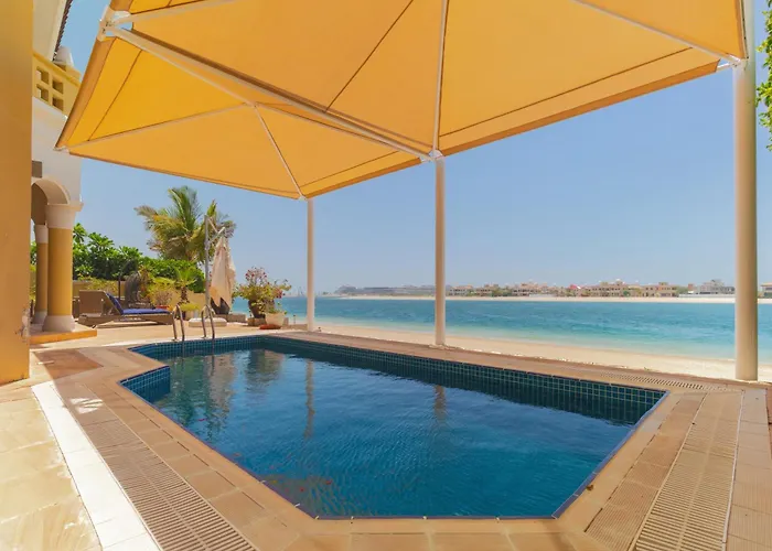 Private Pool & Direct Beach Access-4Bdr Villa Dubai