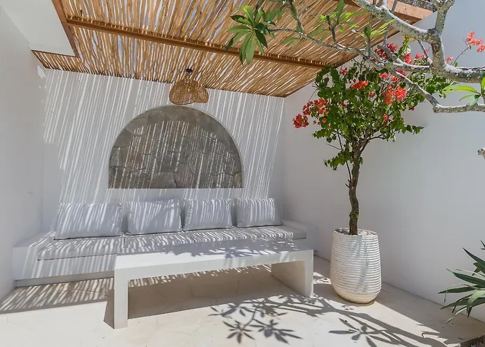 Stylish New 1 Bedroom Villa Near Dreamland Beach Uluwatu 