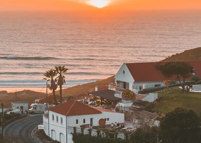 Lapoint Surf Camp Ericeira Hostel