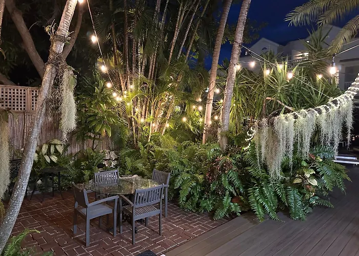 Douglas House Adult Only Key West