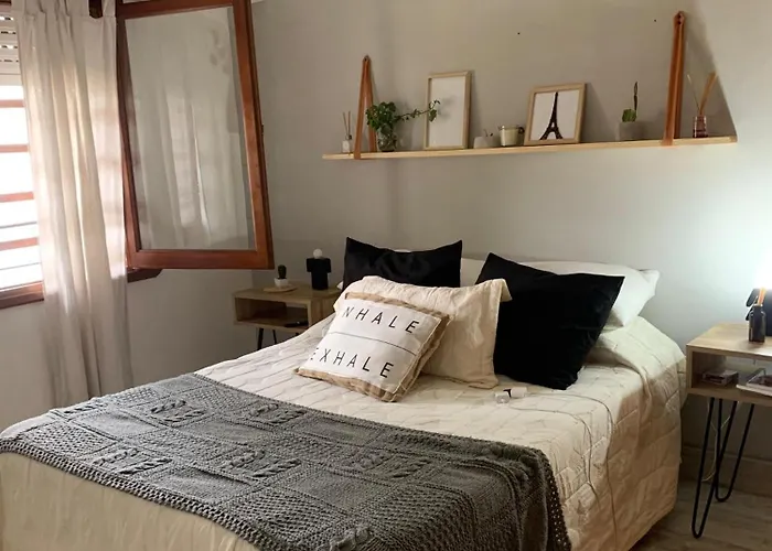 Casa Con Pileta Cochera Y Quincho 1300M De La Playa Mar del Plata