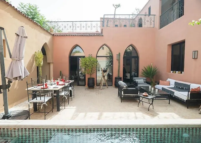 Charmante Villa Avec Piscine Privee A 10 Min Du Centre De Marrakech - Famille Uniquement Marrakesh