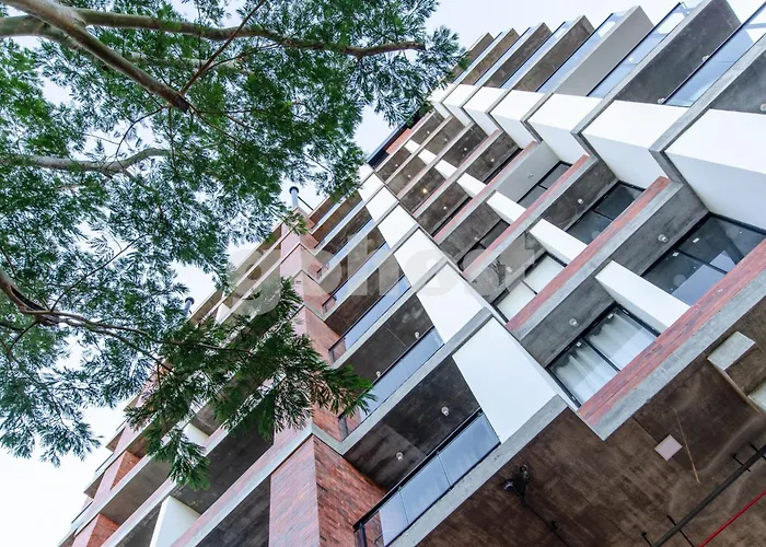 Apartment Located Steps From Shopping Del Sol Asunción