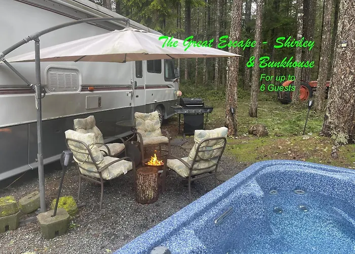The Great Escape - Shirley & Bunkhouse Villa Sooke