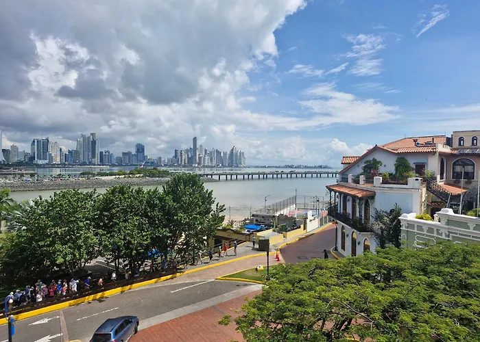 Casa Relic Hostel Panama City