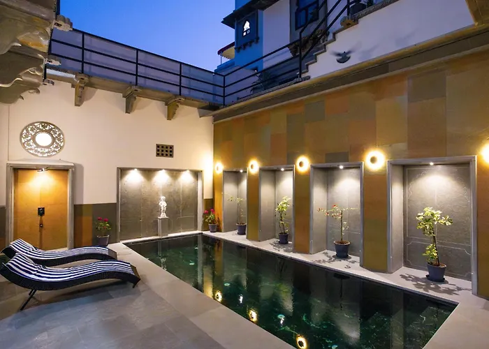 Madri Retreat - Heritage Boutique Hotel With Pool Udaipur