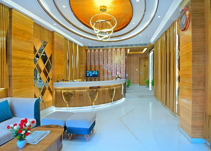Hotel Northern Palace Just A Minute Away From New Delhi Railway Station And Connaught Place