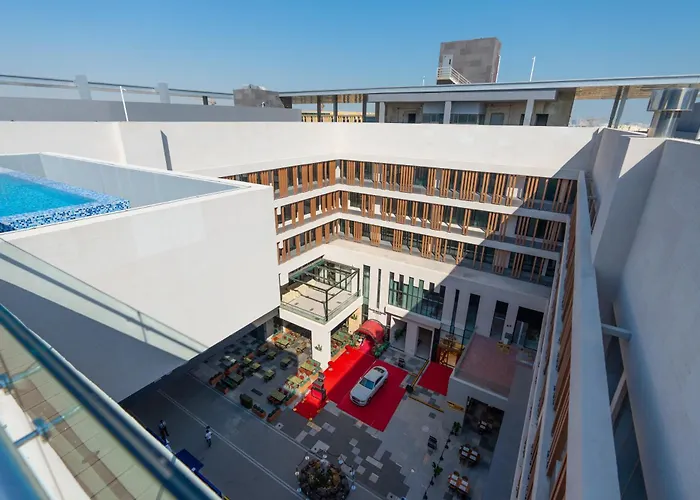 West Walk Retaj Hotel Al Rayyan
