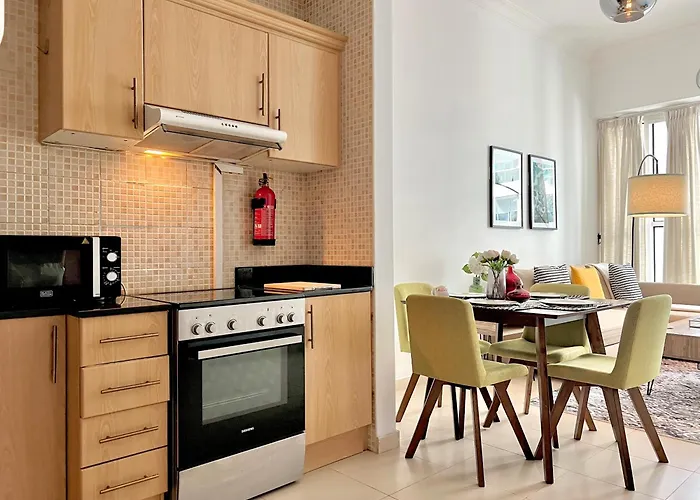 Modern 1Br Unit With Canal View Near Burj Khalifa Dubai