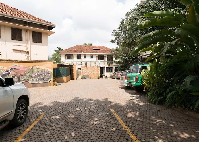 Bushpig Backpacker Hostel Kampala