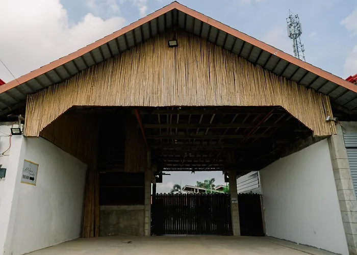 Melvo'S Garden R5 Bed & Breakfast Puerto Princesa