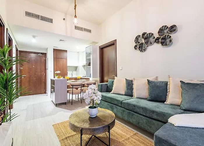 Elegant 2 Bedroom In Business Bay With Burj View Dubai