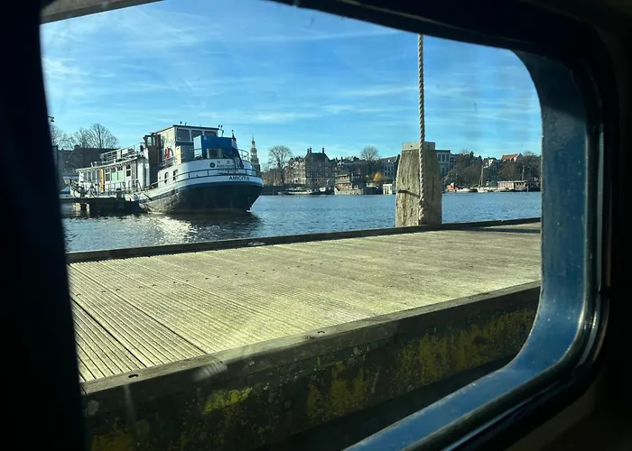 Hotelboat Iris Amsterdam