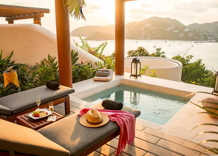 Tentaciones Boutique Hotel - Ocean View & Private Pools - Adults Only Zihuatanejo