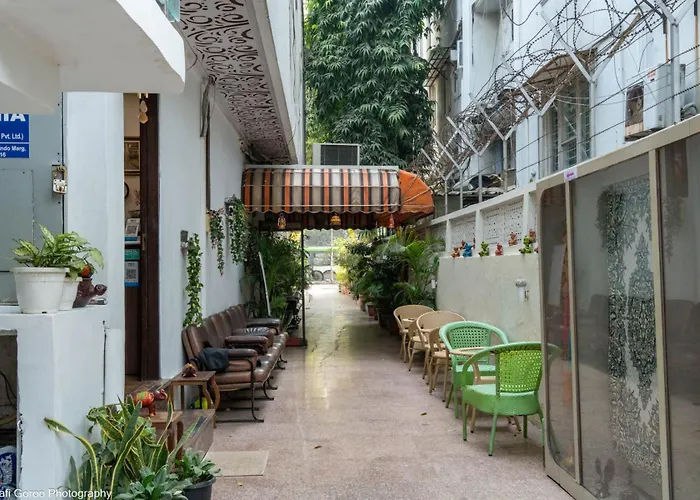 Orania B & B By Atsar New Delhi